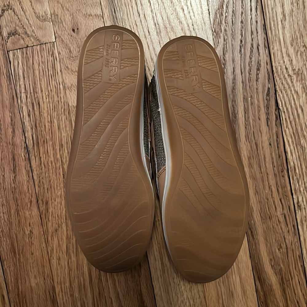 Girls Sperry Topsiders Size 4M - Picture 3 of 4